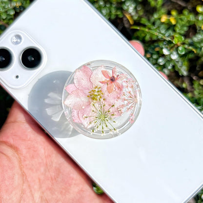 Petite Pressed Pink Flowers Phone Grip,Handmade Dried Flowers Clear Phone Stand, Expanding Cell Phone Charms Accessory, Interchangeable Kickstand, Collapsible Handle Grip Holder for Kindle
