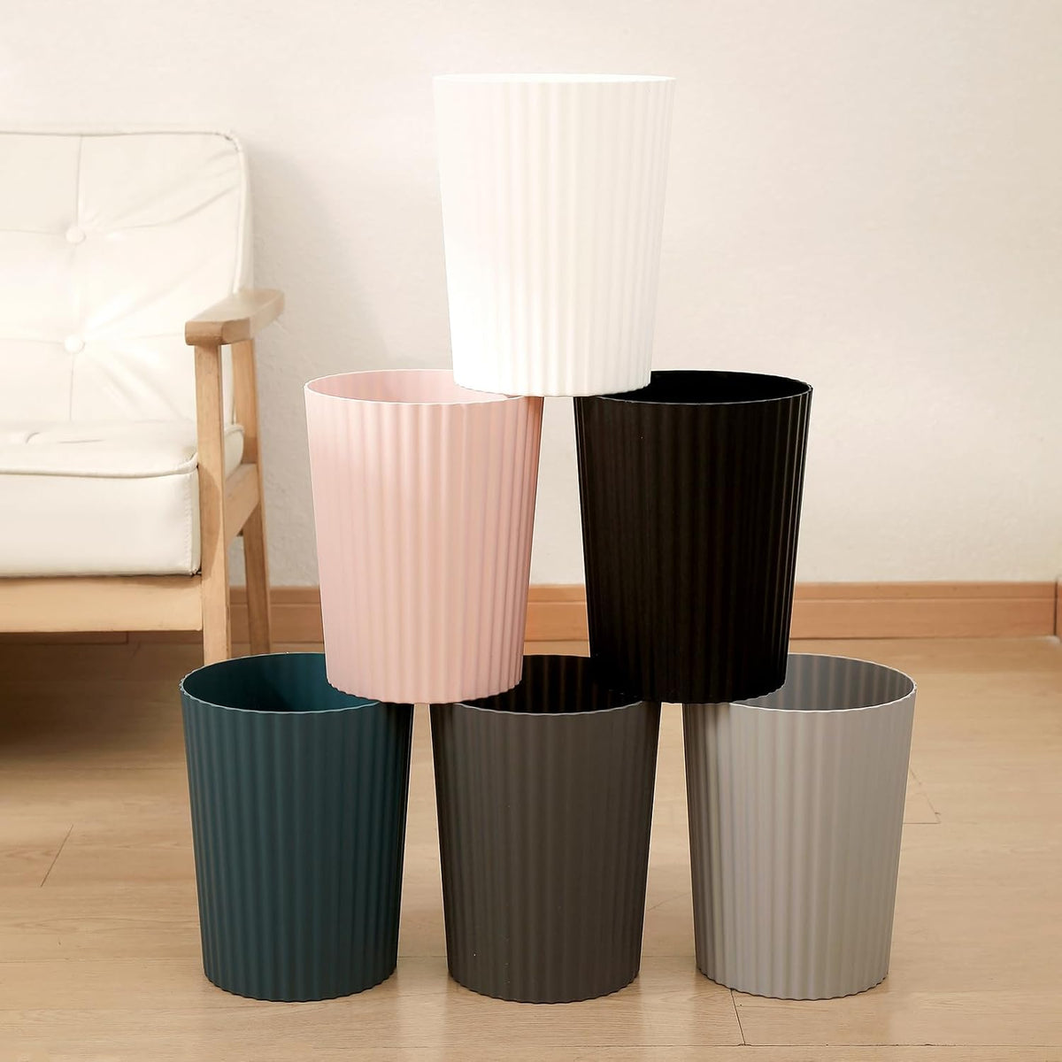 Small Trash Can Plastic Wastebasket Round Garbage Container Bin for Bathroom, Kitchen, Bedroom, Home Office, College Dorm, Pink