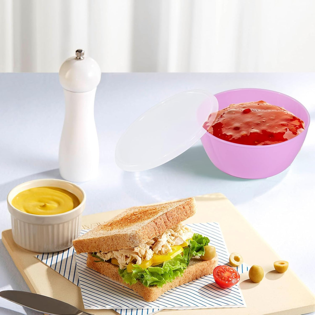 Set of 4 Plastic Prep Bowls with Lids，Microwave and Dishwasher Safe,Ideal for Baking, Prepping, Cooking and Serving Food (Pink)