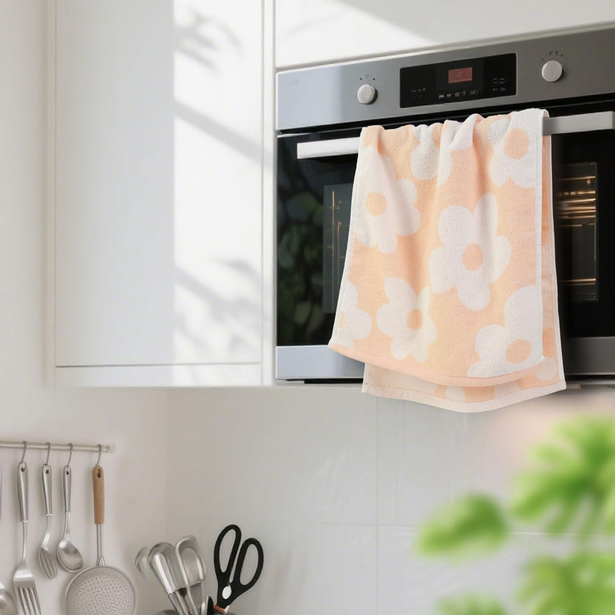 Floral Hand Towels for Bathroom - 2 Pack Cotton Face Towels , Pale Peach