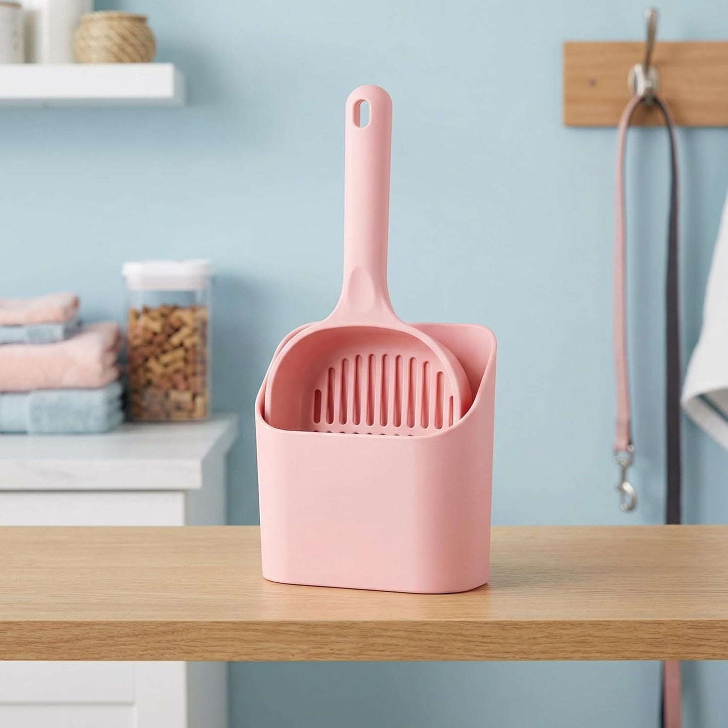 Totority Cat Litter Scoop with Holder 9.25 Inch Wide Mouth Lightweight Pet Litter Shovel for Small to Large Cats Easy Cleaning with Hanging Hole Storage