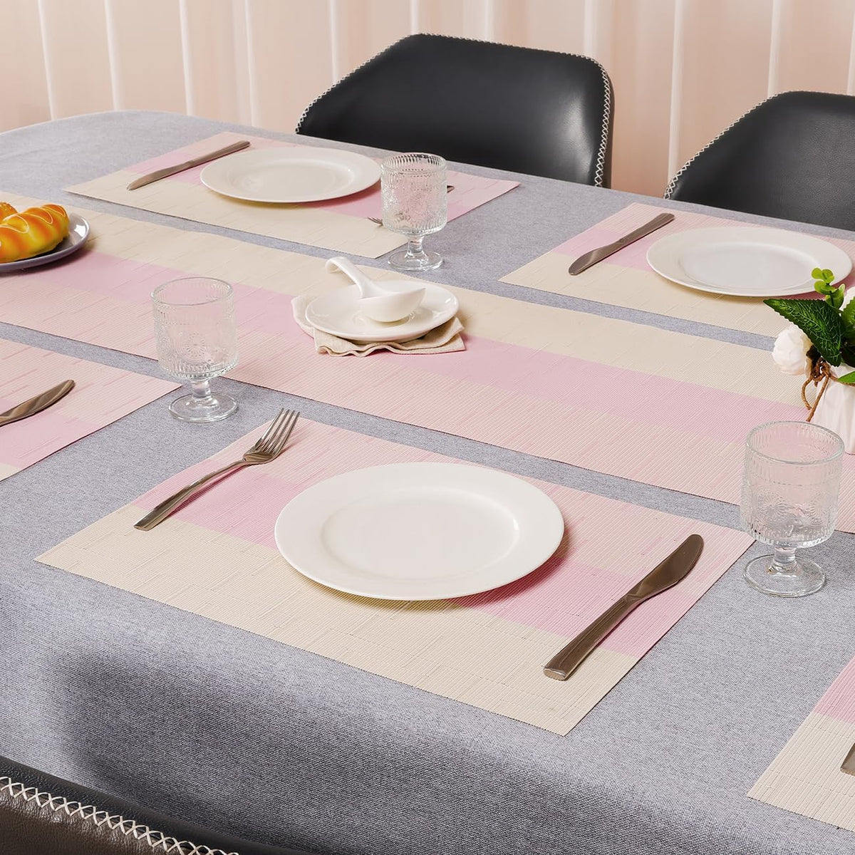 Placemats Set of 6, Vinyl Woven Heat-Resistant Place Mats
