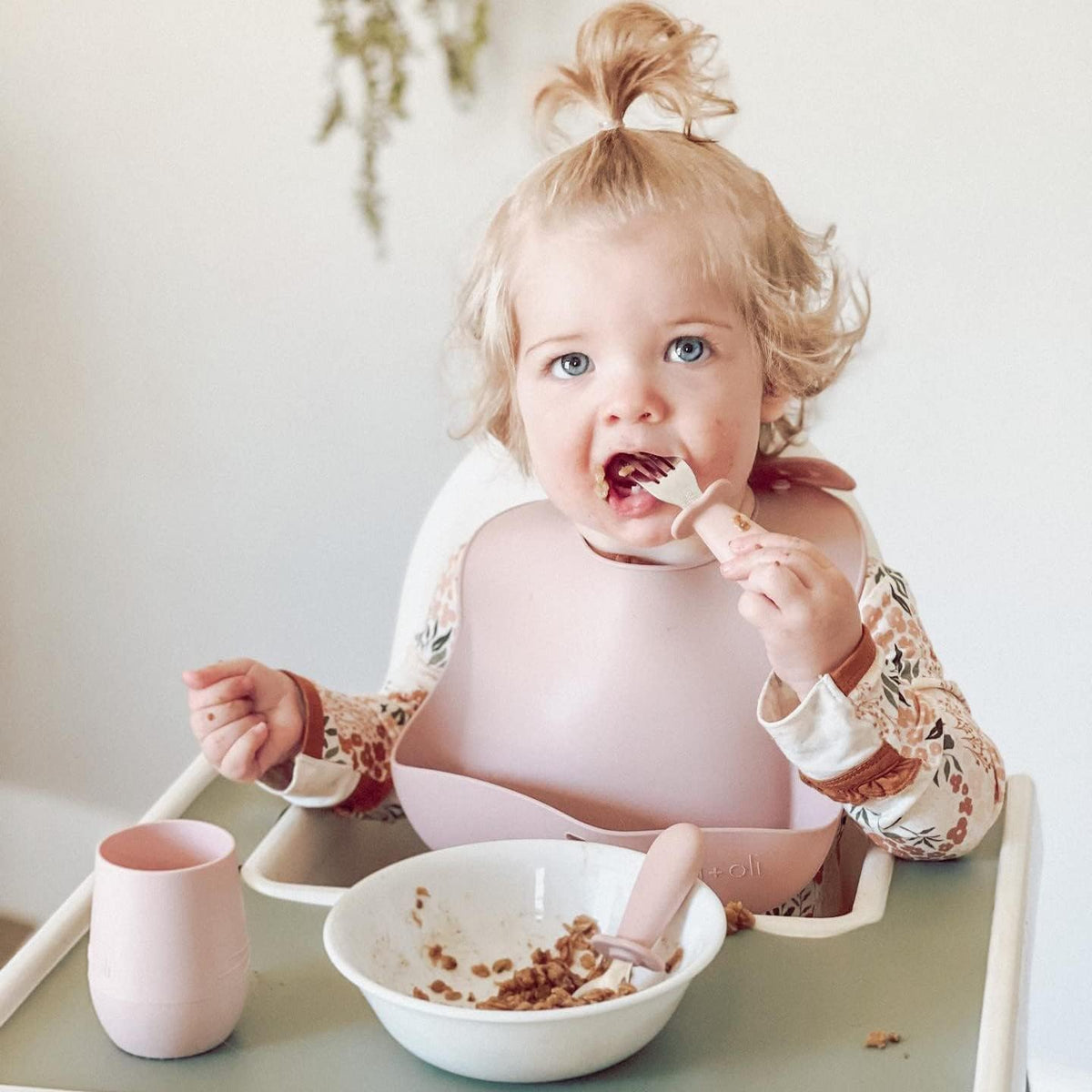 Spoon & Fork Learning Set for Toddlers (Powder Pink) 6m+ Grab Easy BPA Free Food-Grade Silicone Handle, Kids Silverware Self Feeding Baby Utensil, Multi-stage Baby Feeding Set Ergonomic Design