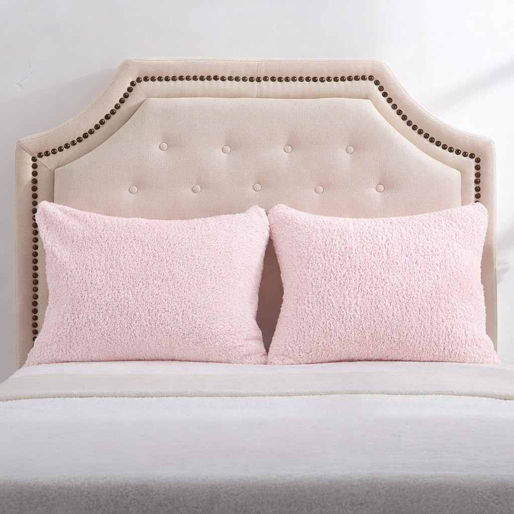 Sherpa Pillowcases Set of 2, 20"x26", Zipper Closure (Pink)
