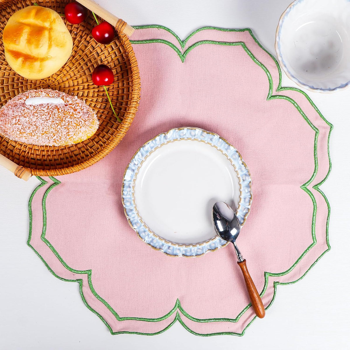 Flower-Shaped Placemats Set of 4, Double Embroidered Edge15-inch Scalloped Cotton Round Cloth Table Mats for Table Settings, Mother’s Day, Anniversaries, Weddings(Round Pink with Green Trim)