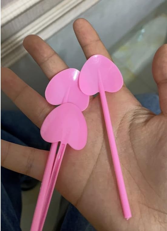 100Pcs Disposable Ice Cream Spoons Bulk Cute Pink Heart Shape Dessert Spoons Cake Pudding Plastic Silverware Party Tableware