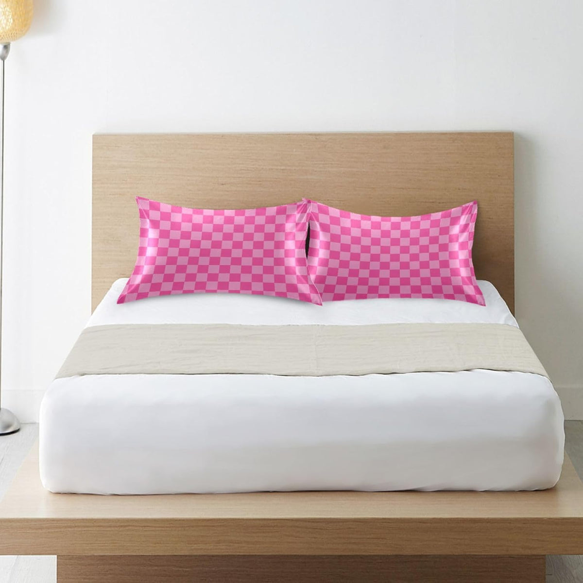 Pink Checkered Pillow Covers Silk Pillowcase for Hair and Skin Breathable Smooth Soft Satin Pillowcase King Size Pillow Case for Girls Women Bed Hot Sleepers (20x30 Inch)