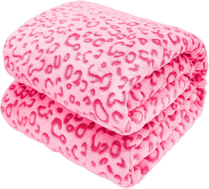 Pink Throw Blanket for Girls, Warm Soft Fuzzy Cute Small Fleece Toddler Throw Blanket for Lap Nap Daycare, Pink Gifts for Girls Women, Home Room Decor, 40x50 Inches
