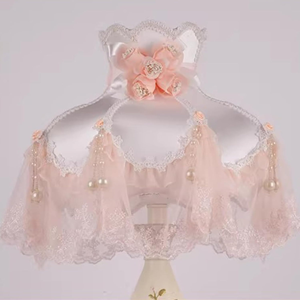 Victorian Style Table Lamp Pink Princess lamp, Romantic Bedroom Night Light with Resin Flower Carved Base, Bedside Desk Lighting for Girl's Room Bedroom Reading