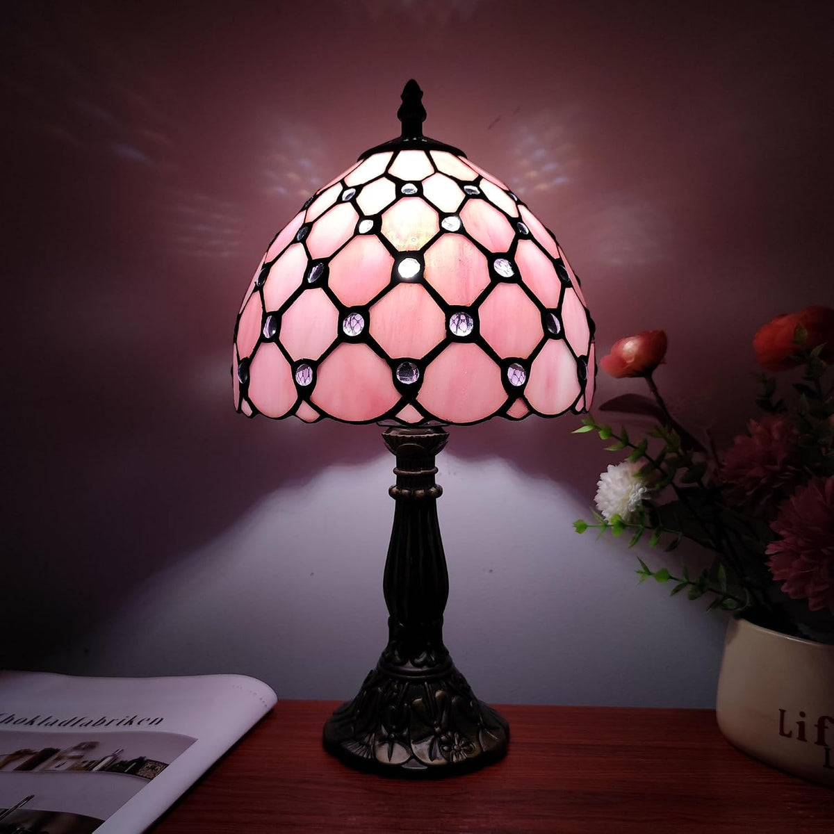 Tiffany Table Lamp 3-Way Light Handmade Bedside Lamp Small Desk Night Lamp Stained Glass Antique for Home Office Bedroom Living Room Study Room (Pink Pearls Style)