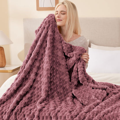 EXQ Home Gentle Soft Fleece Throw Blanket – Cozy Lightweight 3D Imitation Turtle Shell Jacquard Blanket for Couch Bed – All-Season Warm Fuzzy Flannel Blanket for Women Mom Her Gift(60"x80",Dusty Pink)