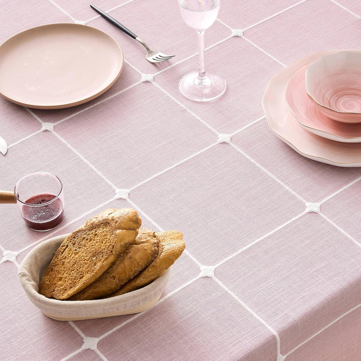 ZeeMart Boho Round Grid Tablecloth with Tassels, Pink 52in