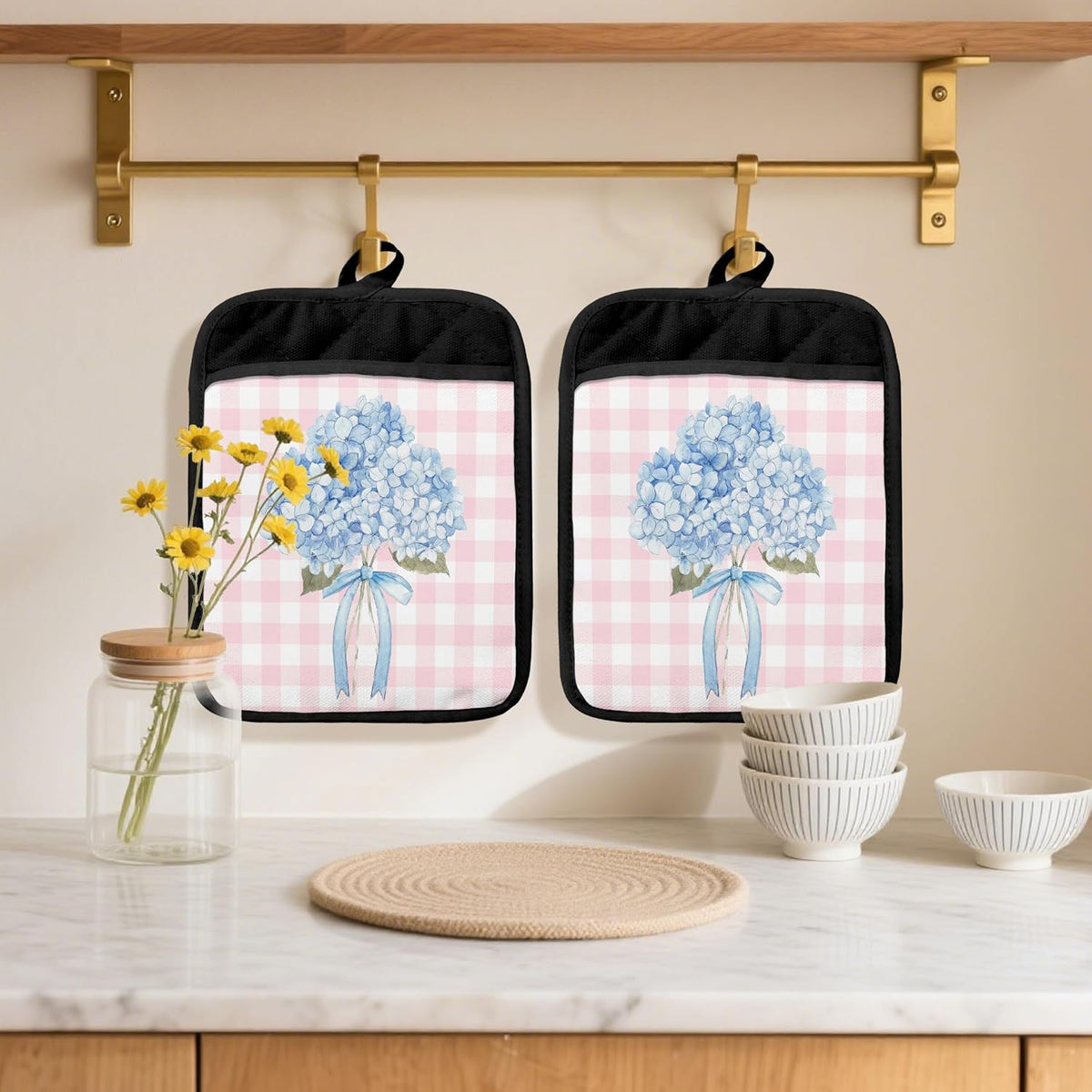 Coquette Bow Blue Hydrangea Floral Pot Holders 2 Pack Set, Preppy Pink and White Checkered Hydrangea Flower Heat Resistant Oven Hot Pads for Kitchen Countertop Baking，051 Potholder